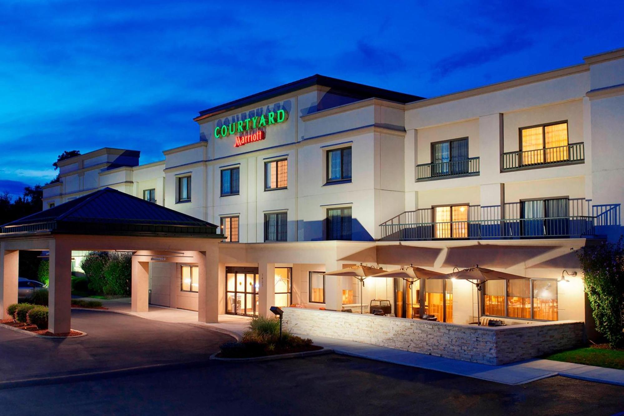 Hotel Courtyard Newburgh Stewart Airport Zewnętrze zdjęcie
